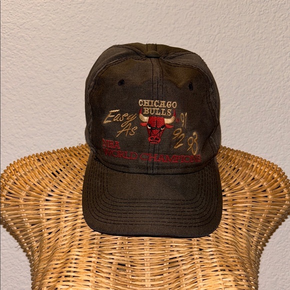 Other - Vintage Chicago Bulls Baseball Hat NBA World Champions Easy As 91 92 93
